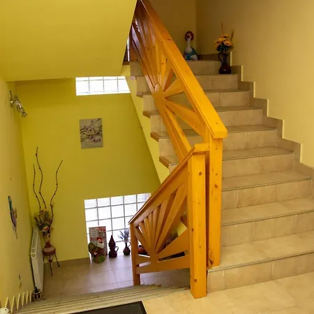 Casa 3*
